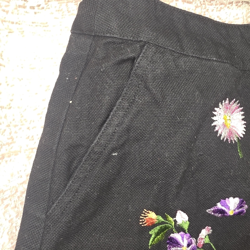 Topshop Black Skirt with Colorful Floral Embroidery - Picture 4 of 7